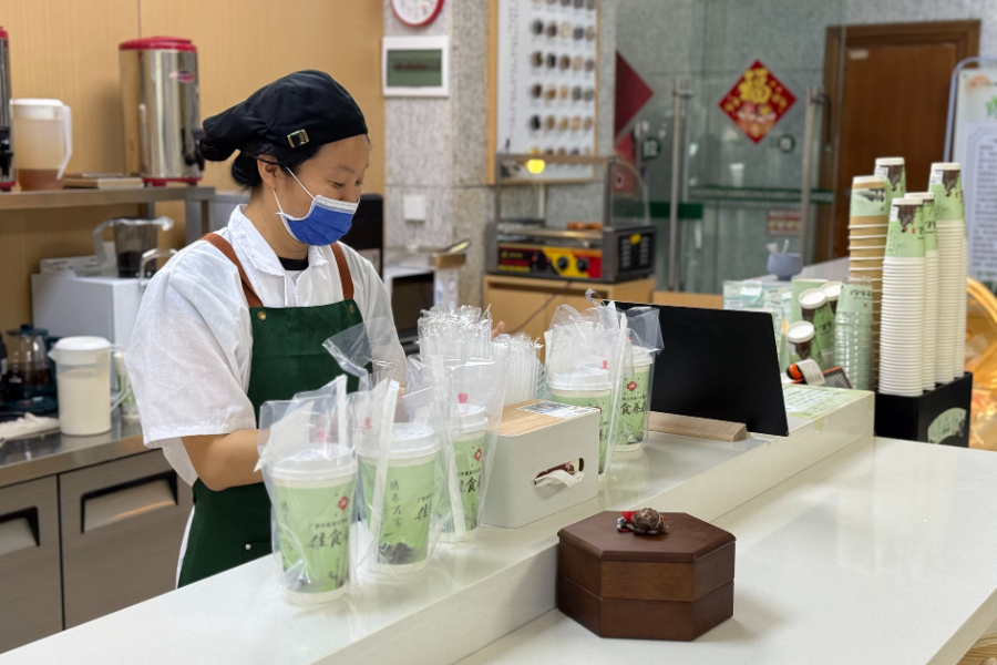 “中藥配萬物”：真養(yǎng)生還是假營銷?